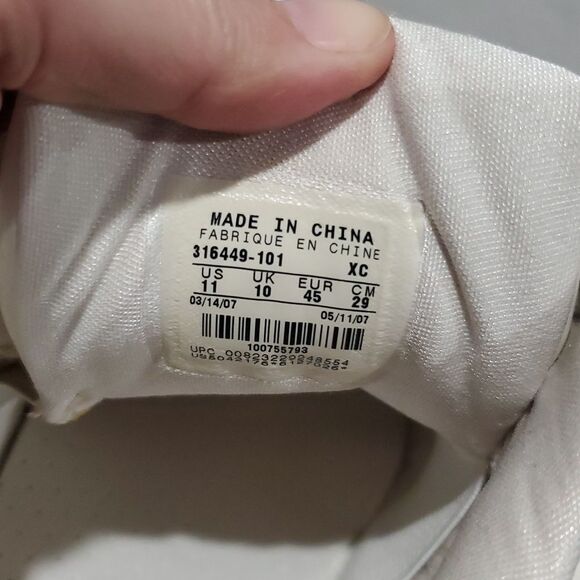 Air Jordan Trunner 2007 White and Green Sneakers Size 11 - Picture 9 of 14